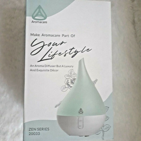 Aromacare Essential Oil Diffuser Aromatherapy Diffusers w/ 6 Essential Oils NEW - Picture 10 of 16